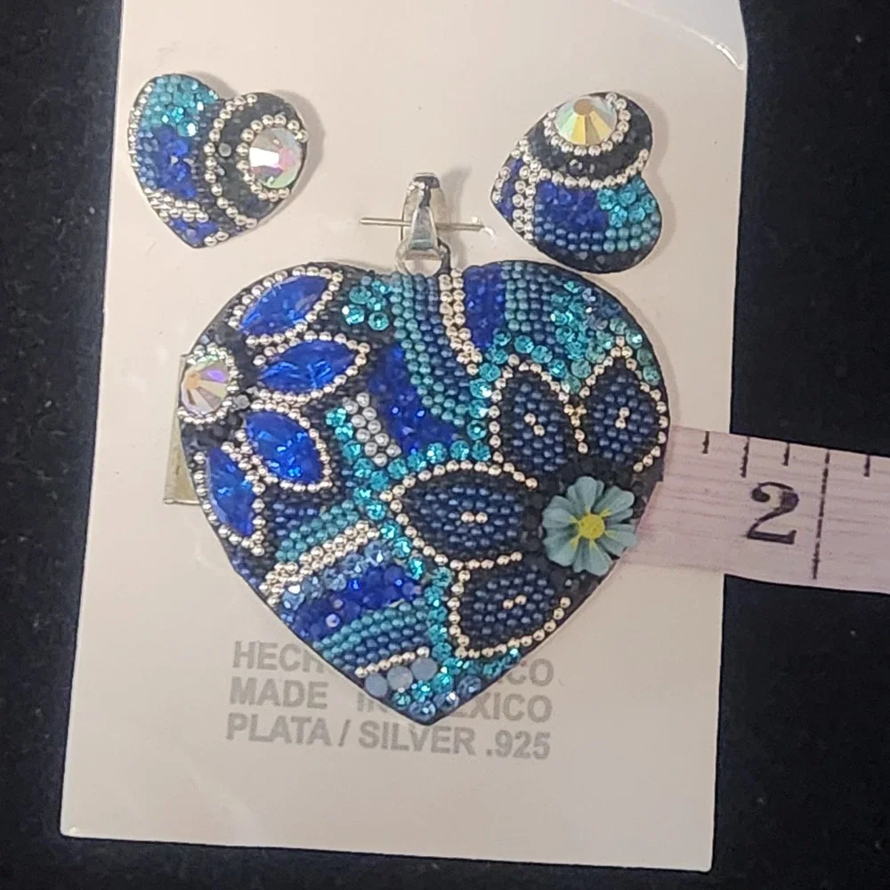 Silver plated Heart Pendant Necklace Earrings Set Blue Crystal Rhinestone - Picture 5 of 10